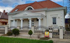 Gombos Apartman